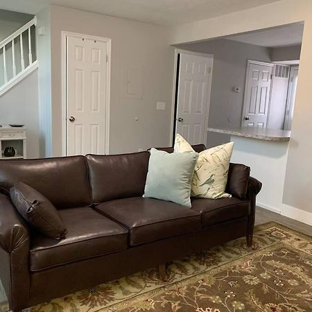 Rooms With A Mountain View Pleasant Grove Exterior foto